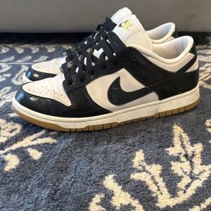Women’s Nike Dunk Low